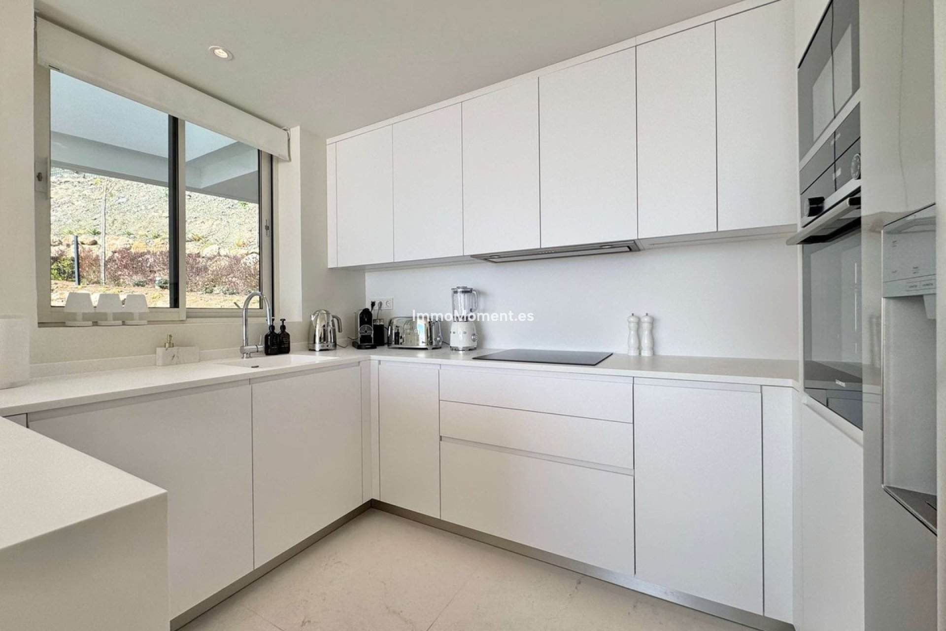 Wiederverkauf - Wohnung -   Inländisch - Ojén