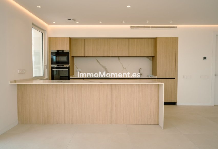 Wiederverkauf - Wohnung -   Inländisch - Ojén