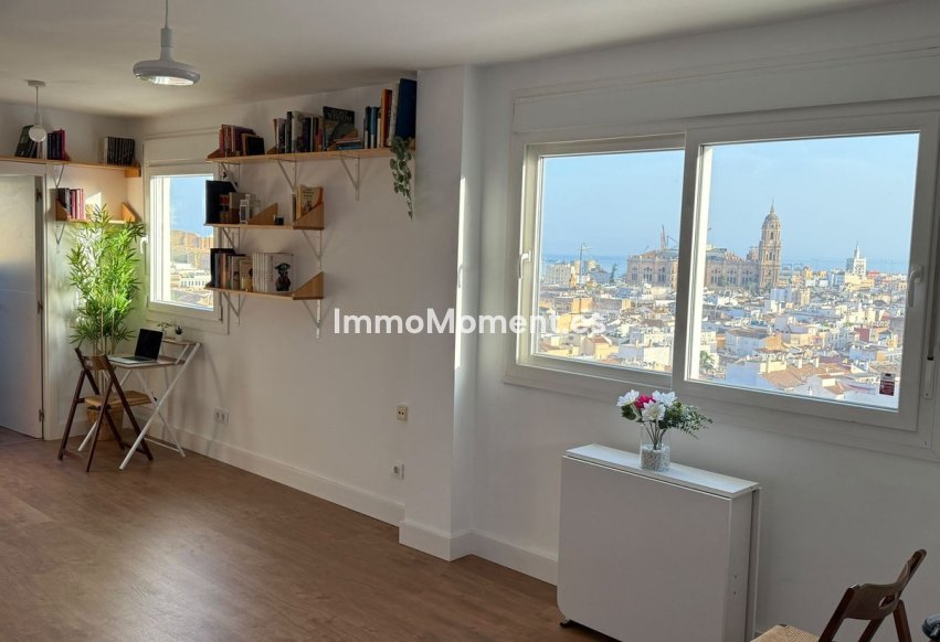 Wiederverkauf - Wohnung - Málaga - Málaga Centro