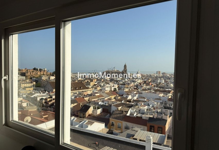 Wiederverkauf - Wohnung - Málaga - Málaga Centro