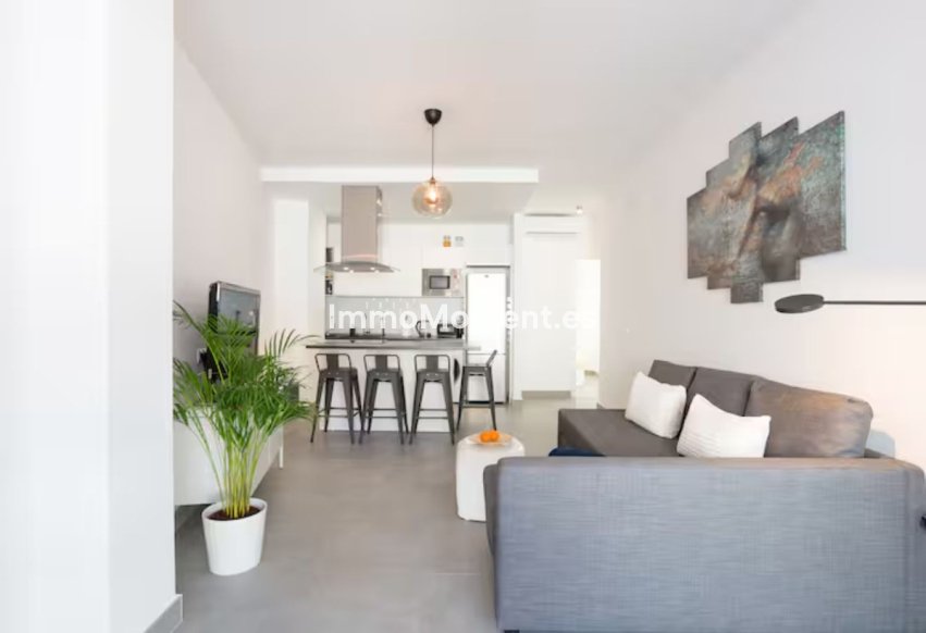 Wiederverkauf - Wohnung - Málaga - Málaga Centro