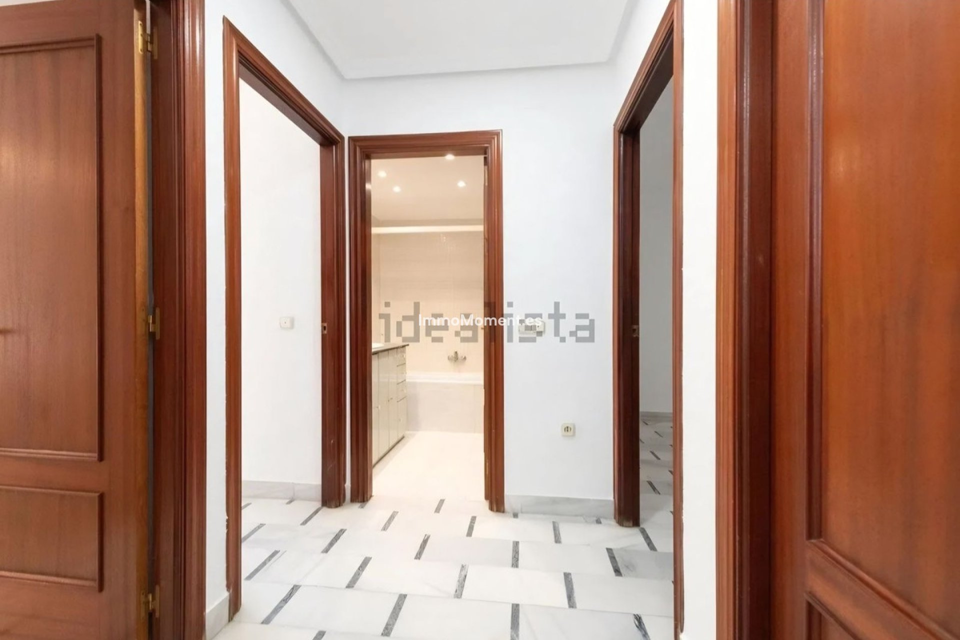 Wiederverkauf - Wohnung - Málaga - Málaga Centro