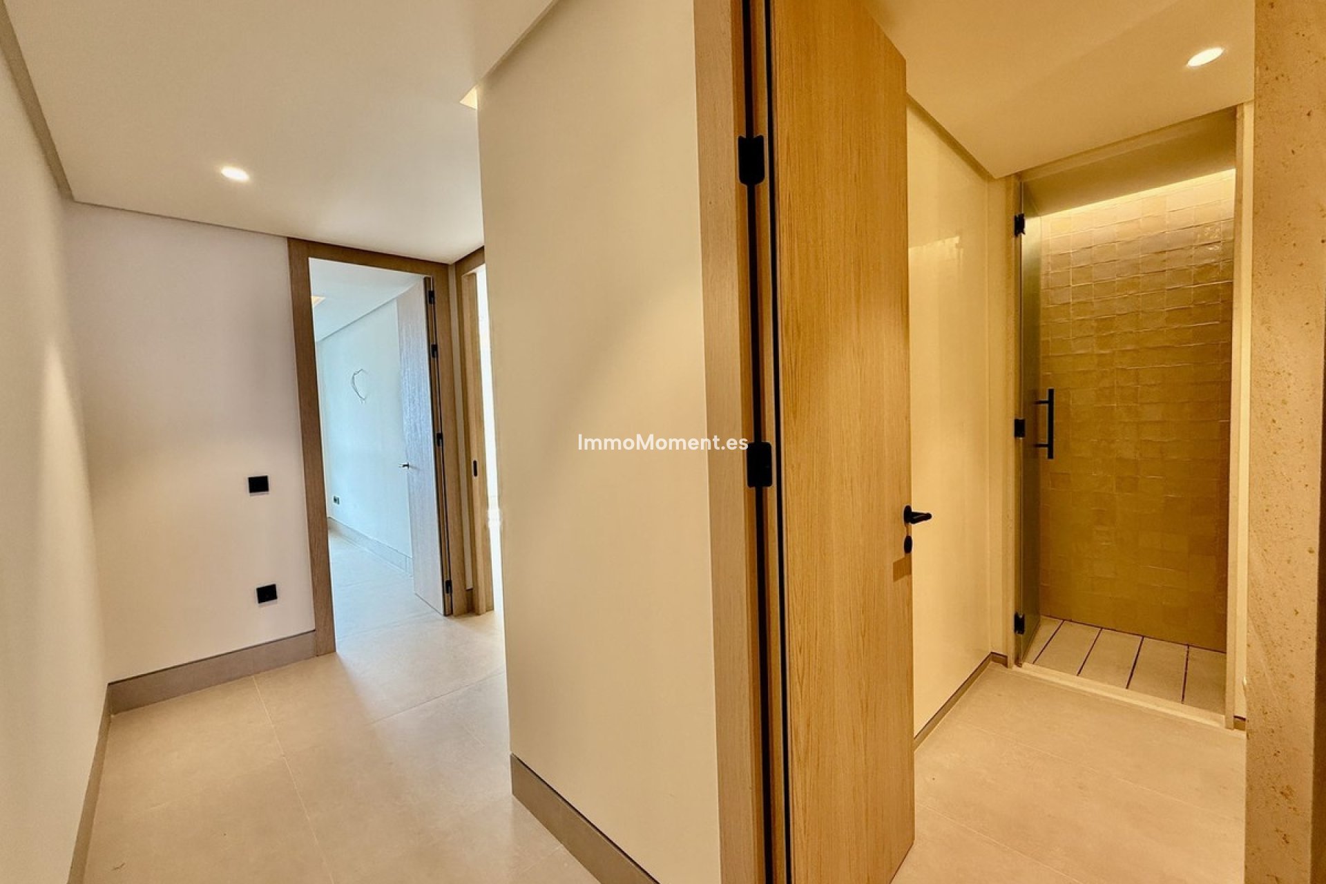 Wiederverkauf - Wohnung - Málaga