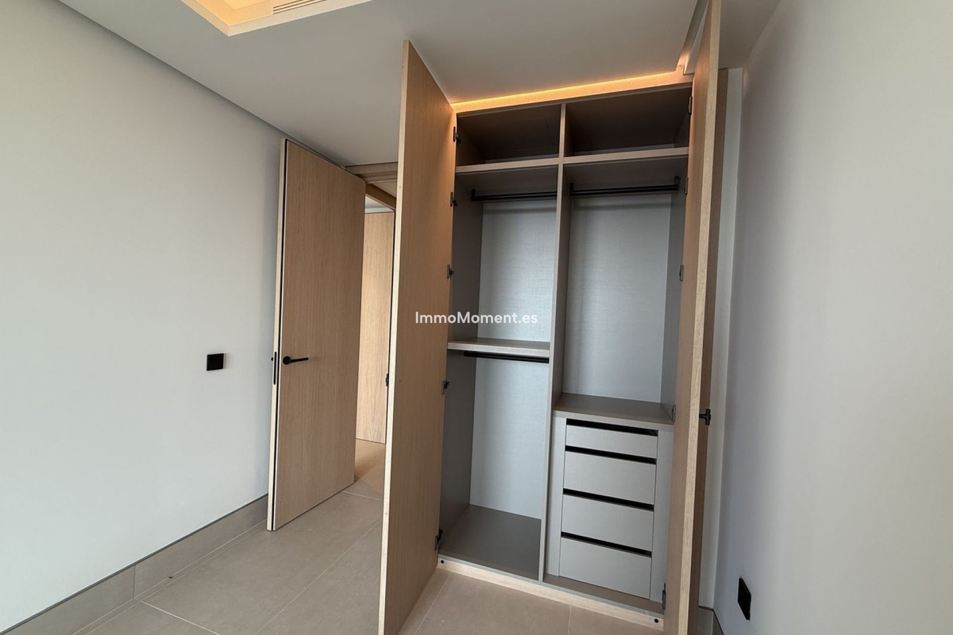 Wiederverkauf - Wohnung - Málaga