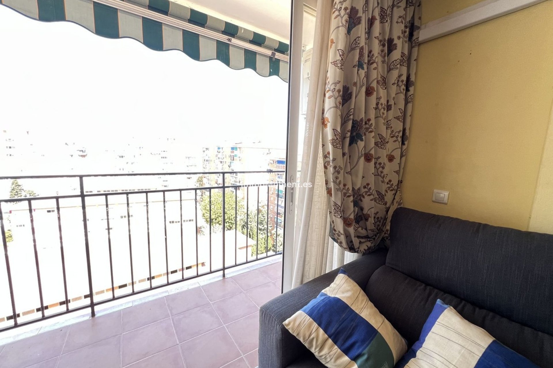 Wiederverkauf - Wohnung - Málaga