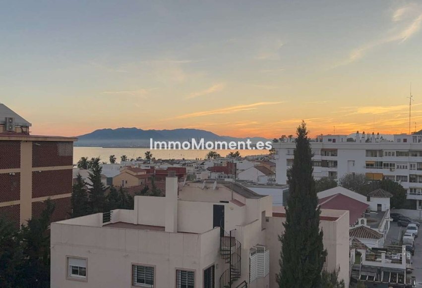 Wiederverkauf - Wohnung - Málaga