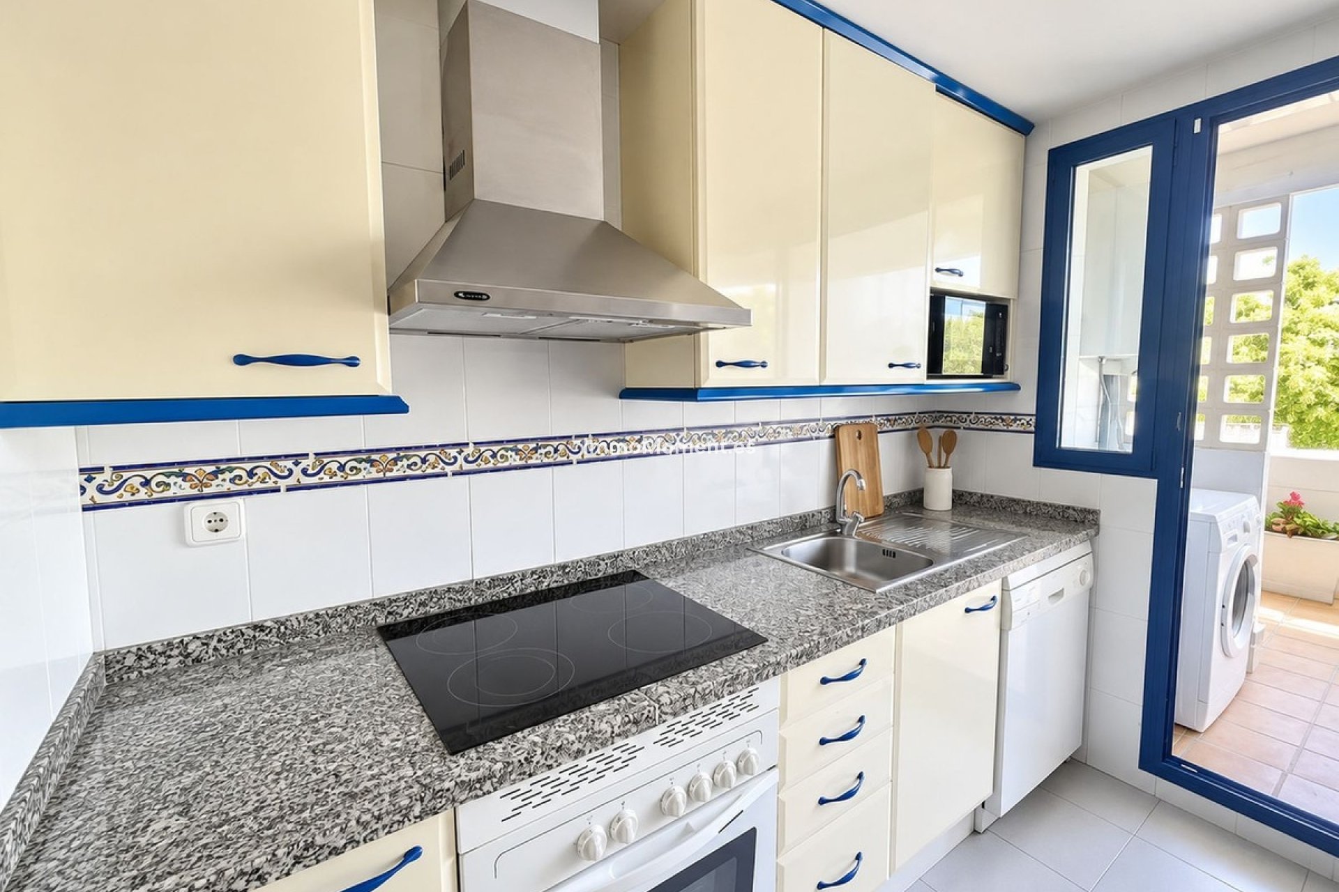 Wiederverkauf - Wohnung - Manilva - La Duquesa