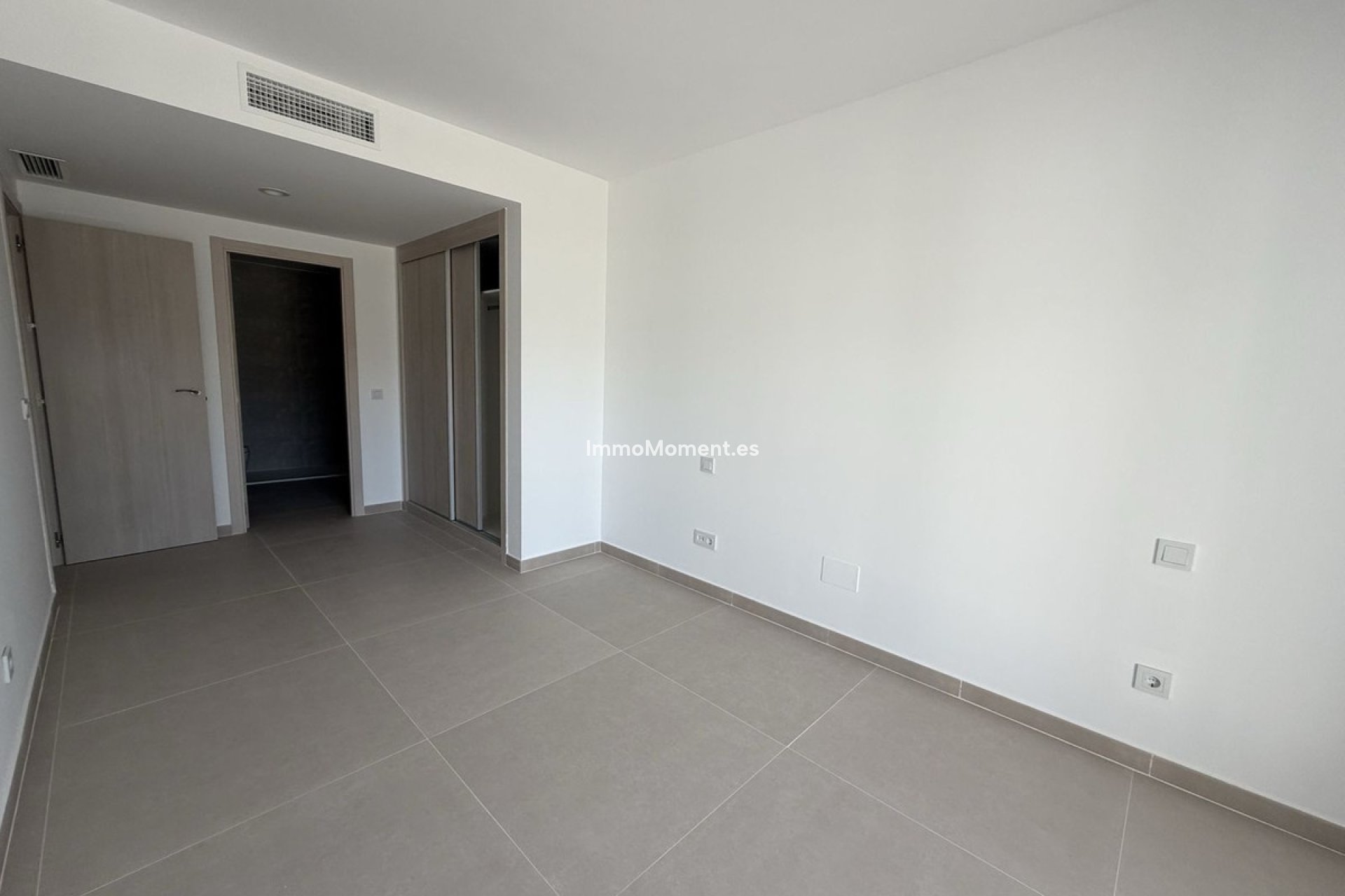 Wiederverkauf - Wohnung - Manilva - La Duquesa