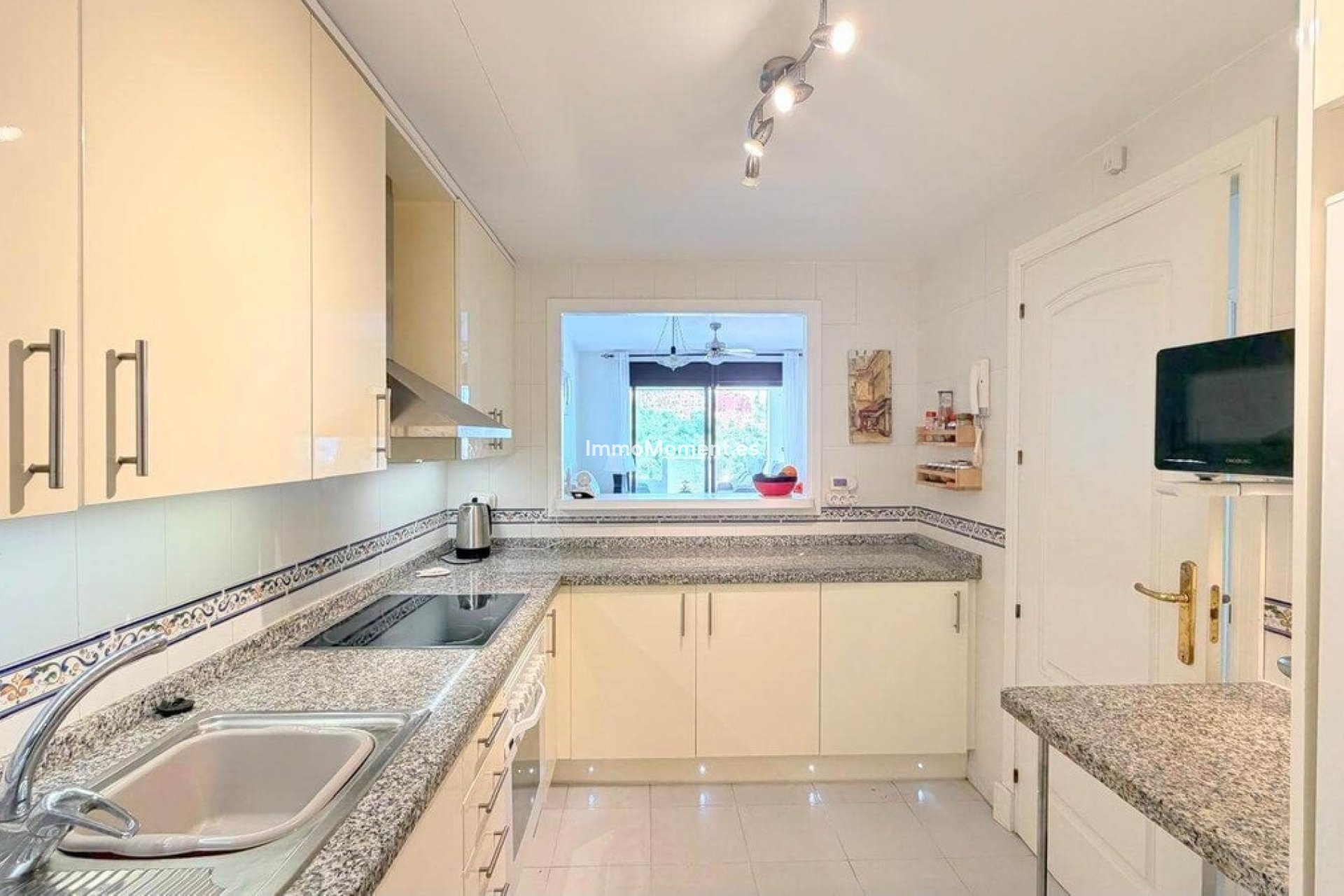 Wiederverkauf - Wohnung - Manilva - La Duquesa