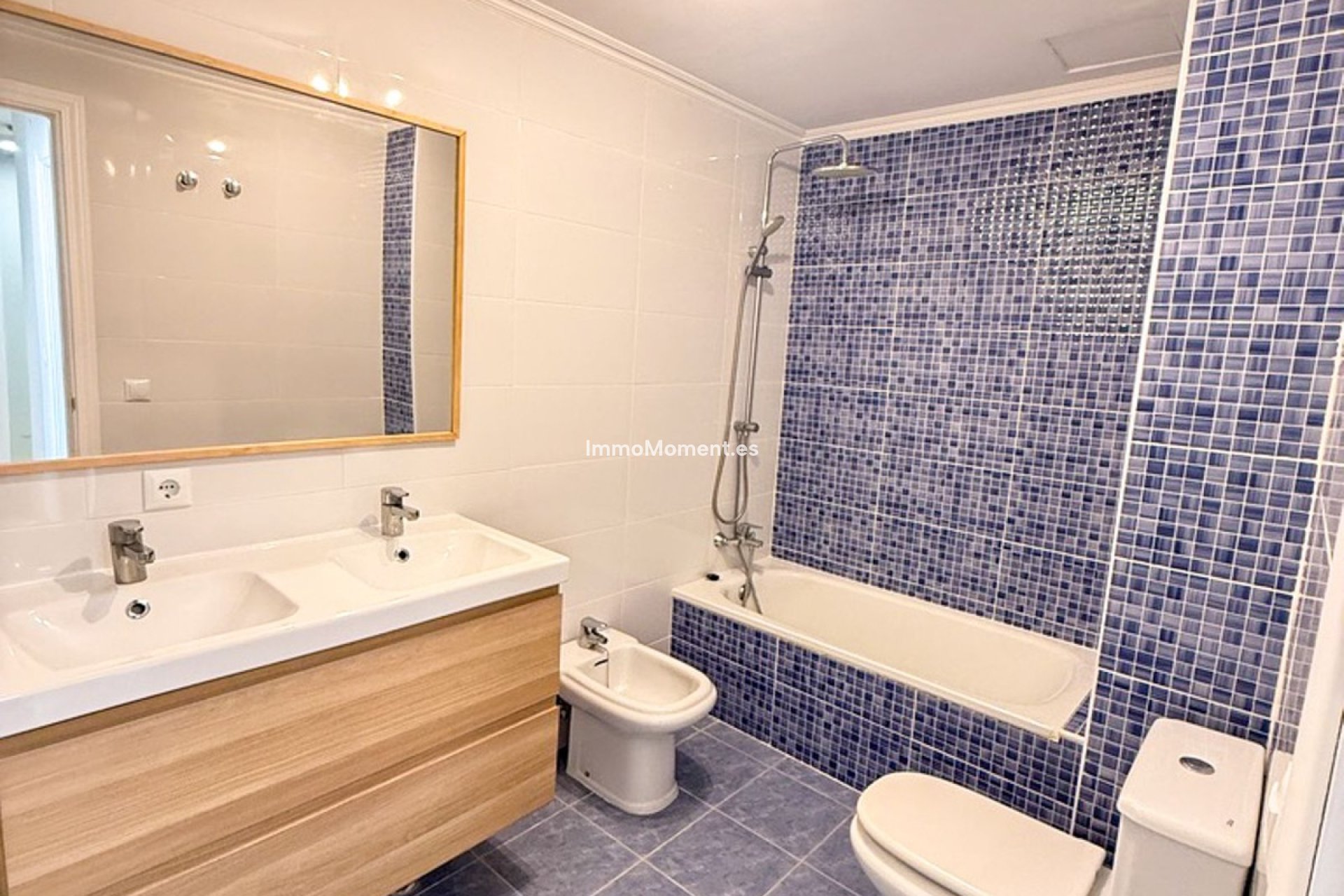 Wiederverkauf - Wohnung - Manilva - San Luis de Sabinillas