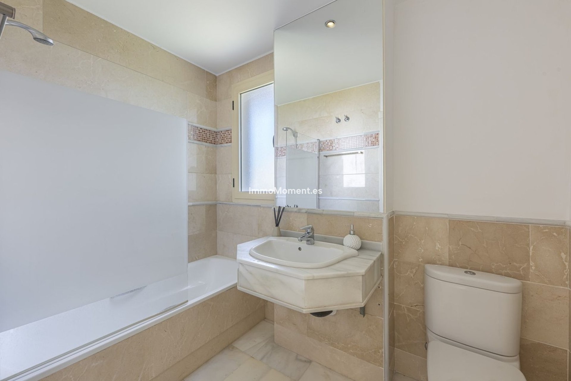 Wiederverkauf - Wohnung - Marbella - Aloha