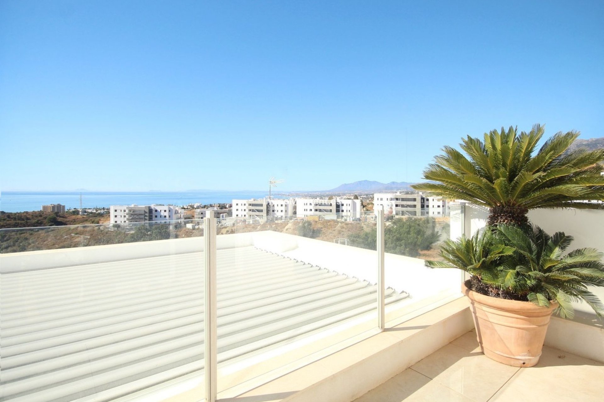 Wiederverkauf - Wohnung - Marbella - Altos de los Monteros