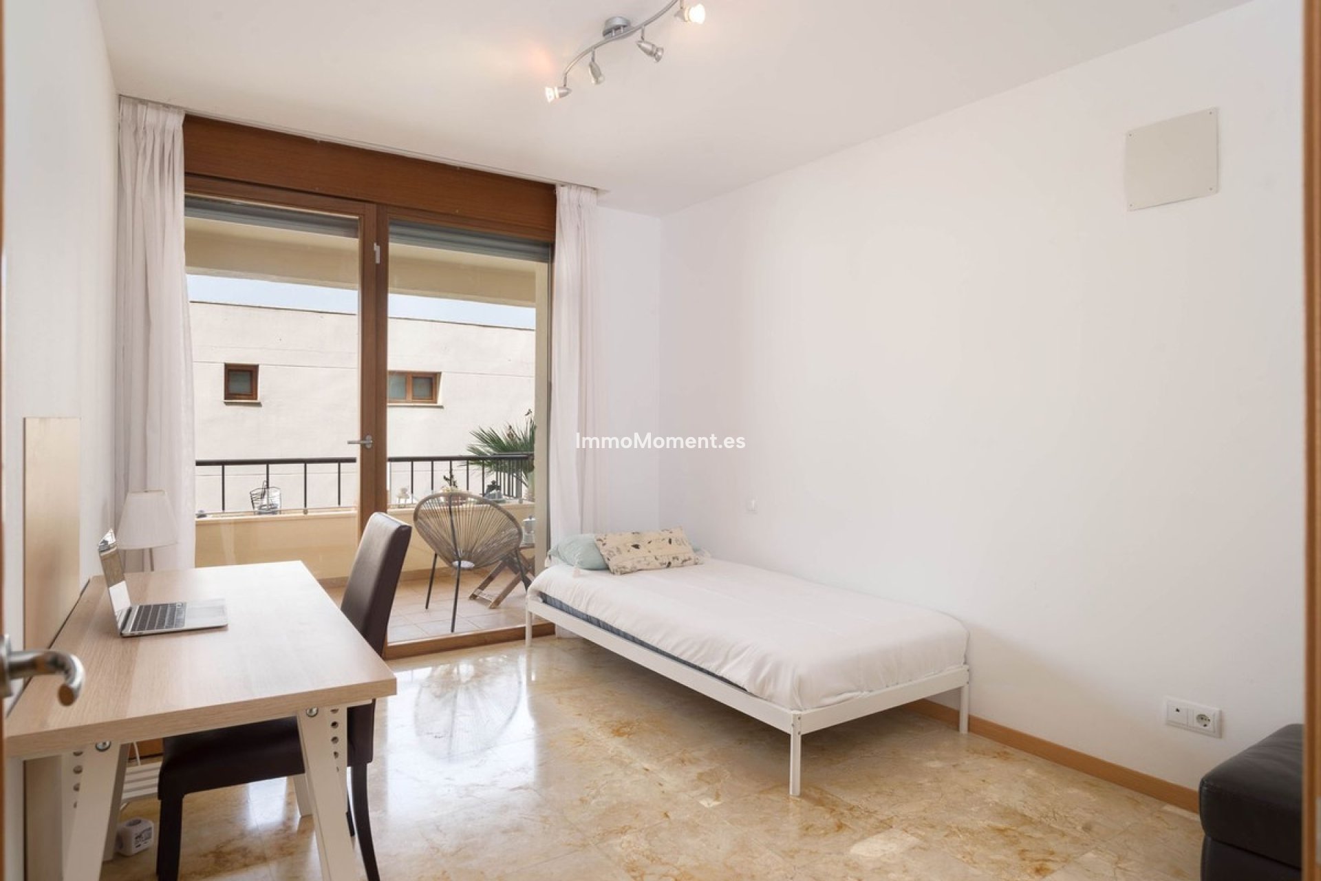 Wiederverkauf - Wohnung - Marbella - Altos de los Monteros