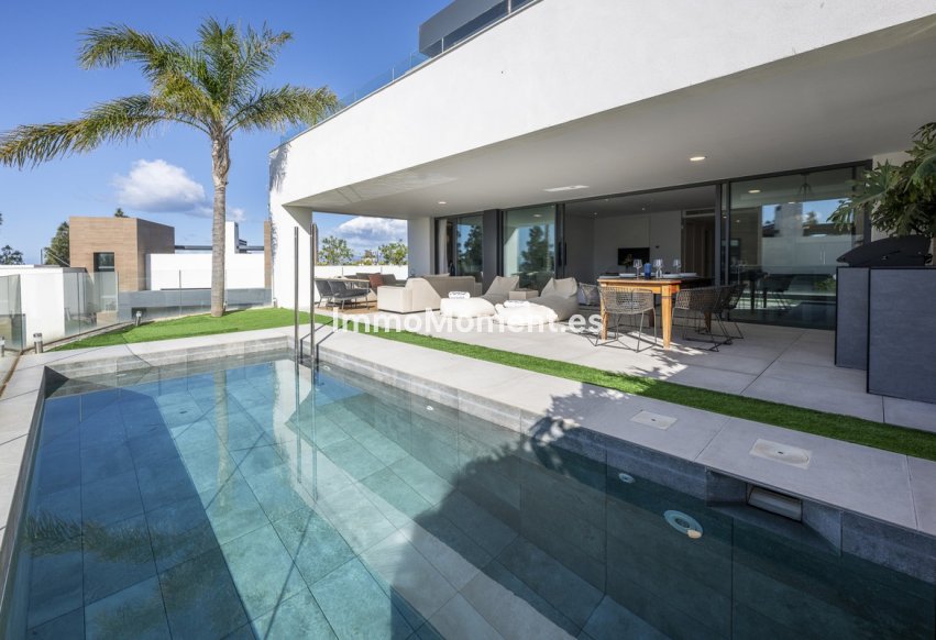 Wiederverkauf - Wohnung - Marbella - Artola