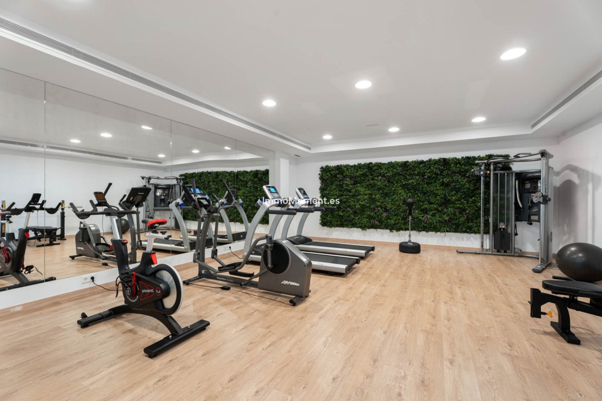 Wiederverkauf - Wohnung - Marbella - Artola