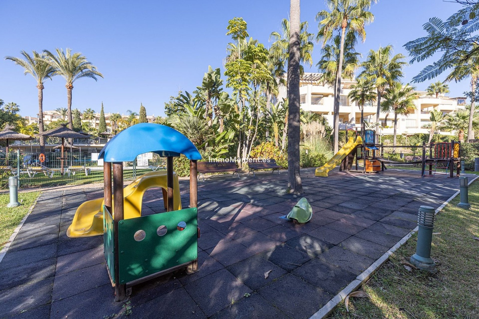 Wiederverkauf - Wohnung - Marbella - Bahía de Marbella