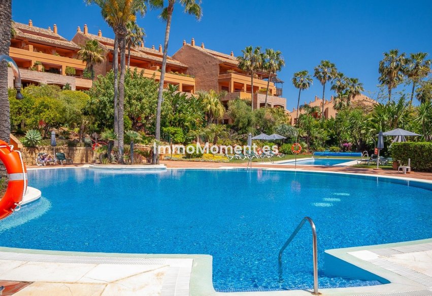 Wiederverkauf - Wohnung - Marbella - Bahía de Marbella