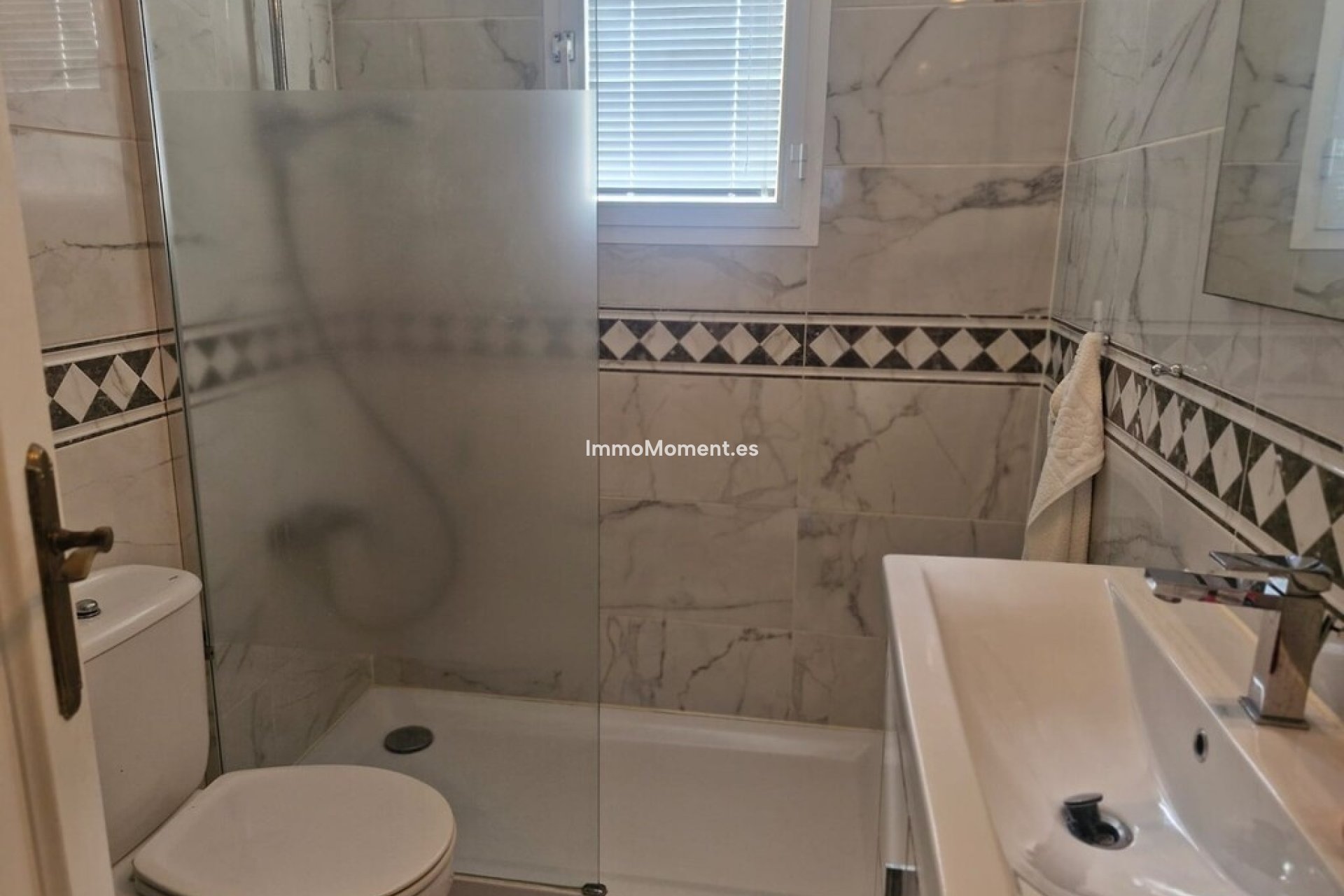 Wiederverkauf - Wohnung - Marbella - Costabella