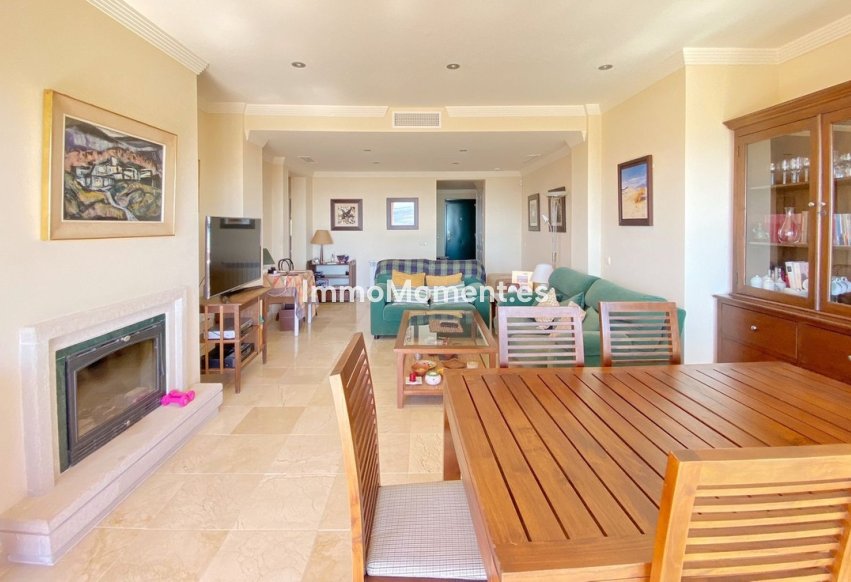 Wiederverkauf - Wohnung - Marbella - El Rosario