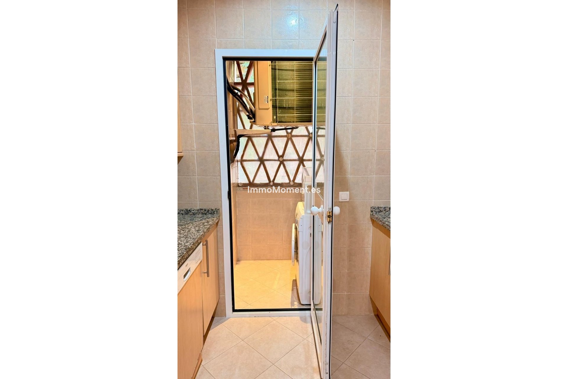 Wiederverkauf - Wohnung - Marbella - Elviria