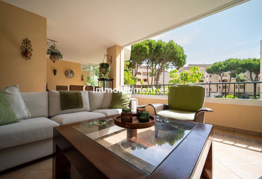 Wiederverkauf - Wohnung - Marbella - Elviria