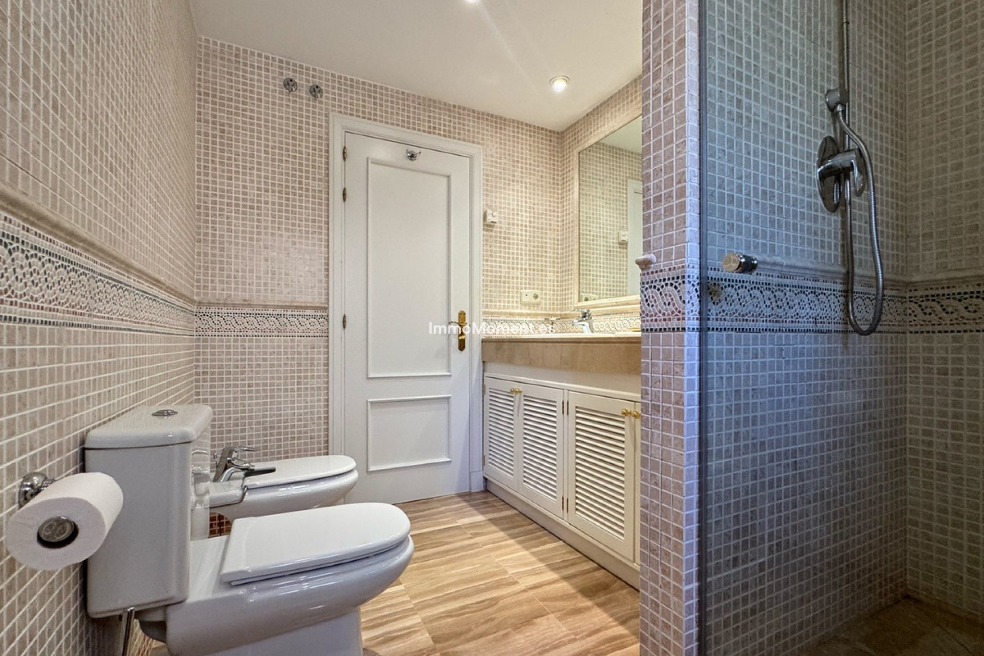 Wiederverkauf - Wohnung - Marbella - Elviria