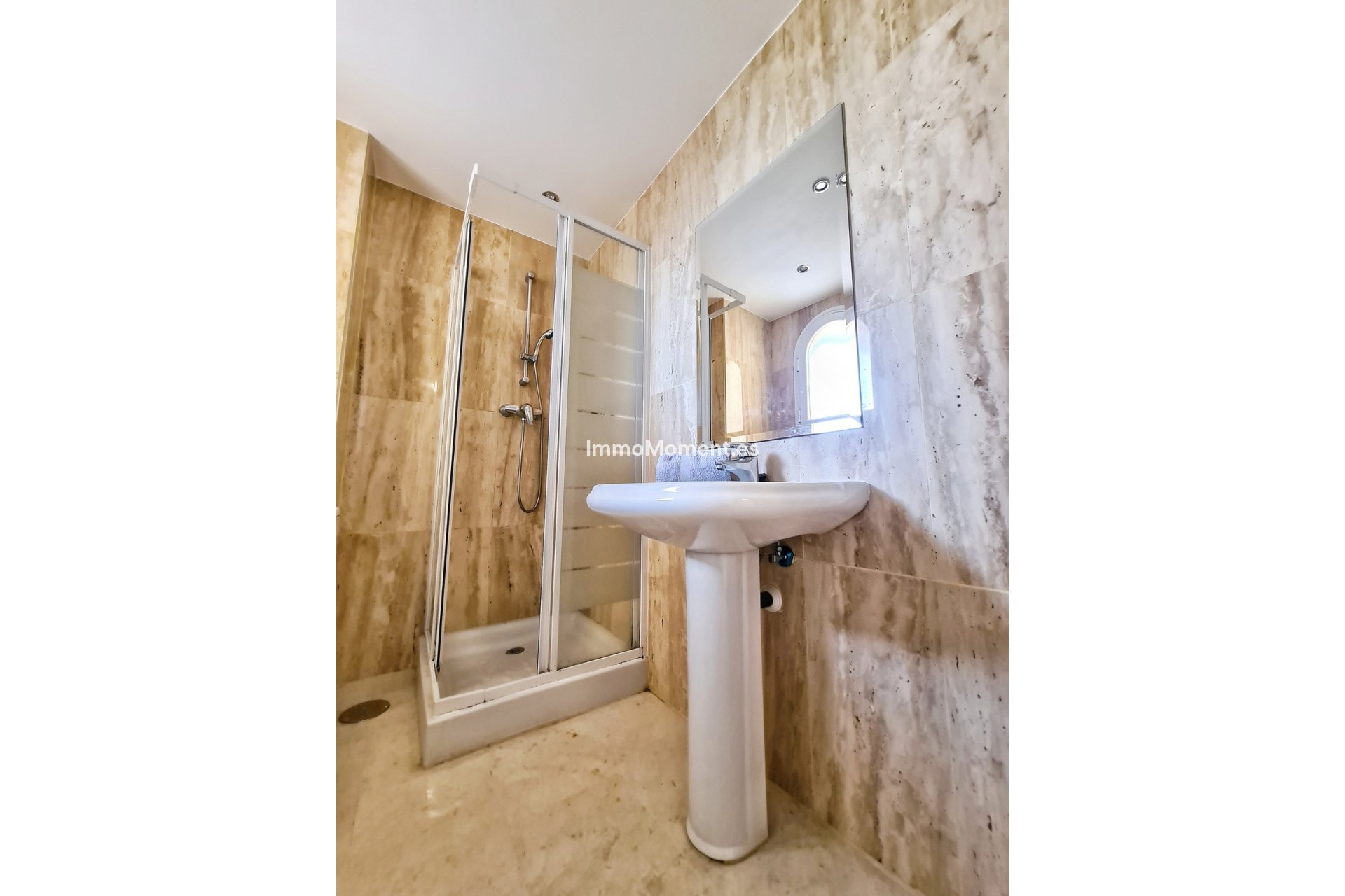 Wiederverkauf - Wohnung - Marbella - Elviria