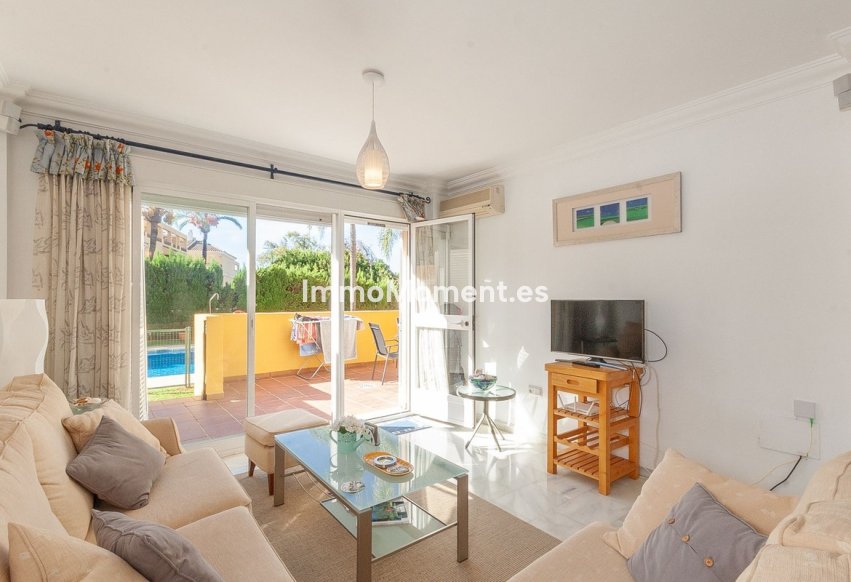 Wiederverkauf - Wohnung - Marbella - Elviria