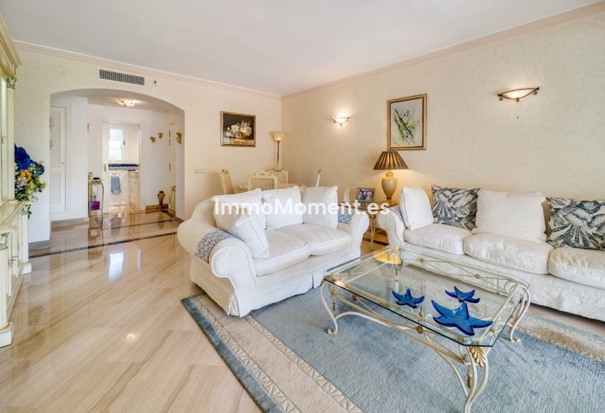 Wiederverkauf - Wohnung - Marbella - Elviria