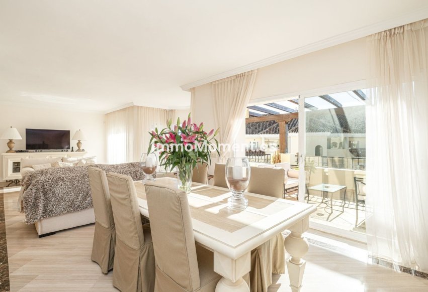 Wiederverkauf - Wohnung - Marbella - Elviria