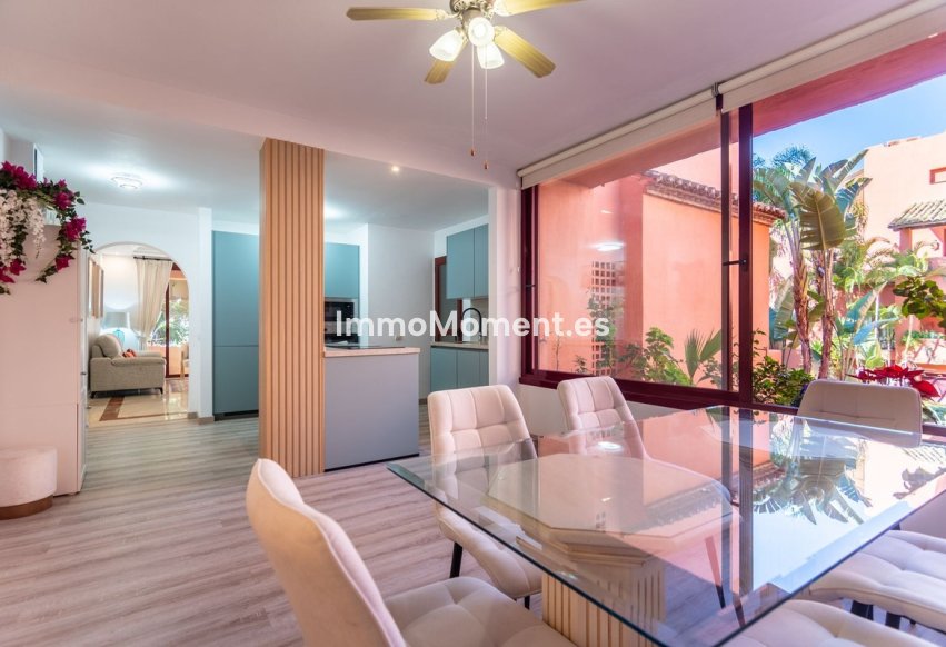 Wiederverkauf - Wohnung - Marbella - Elviria