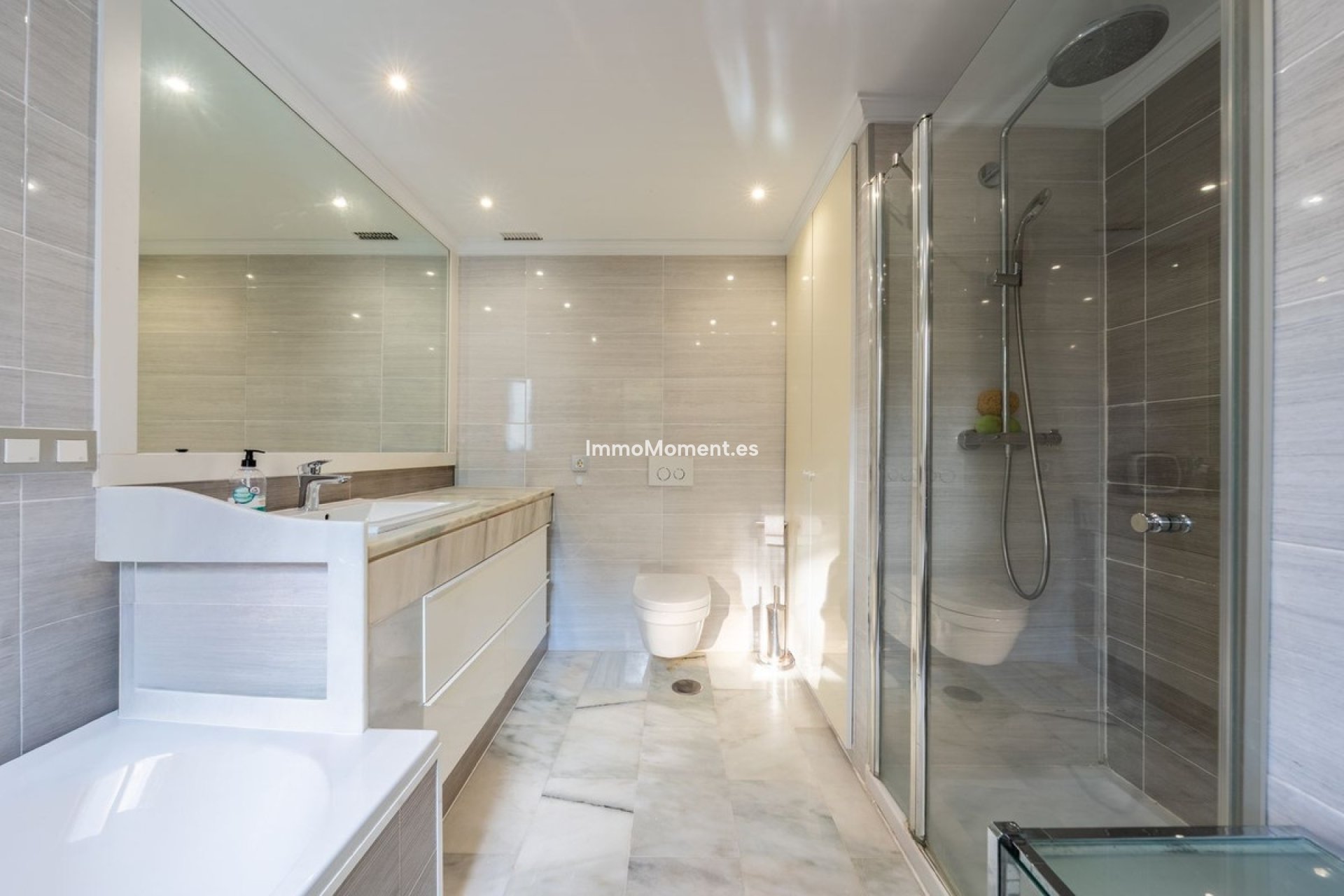 Wiederverkauf - Wohnung - Marbella - Elviria