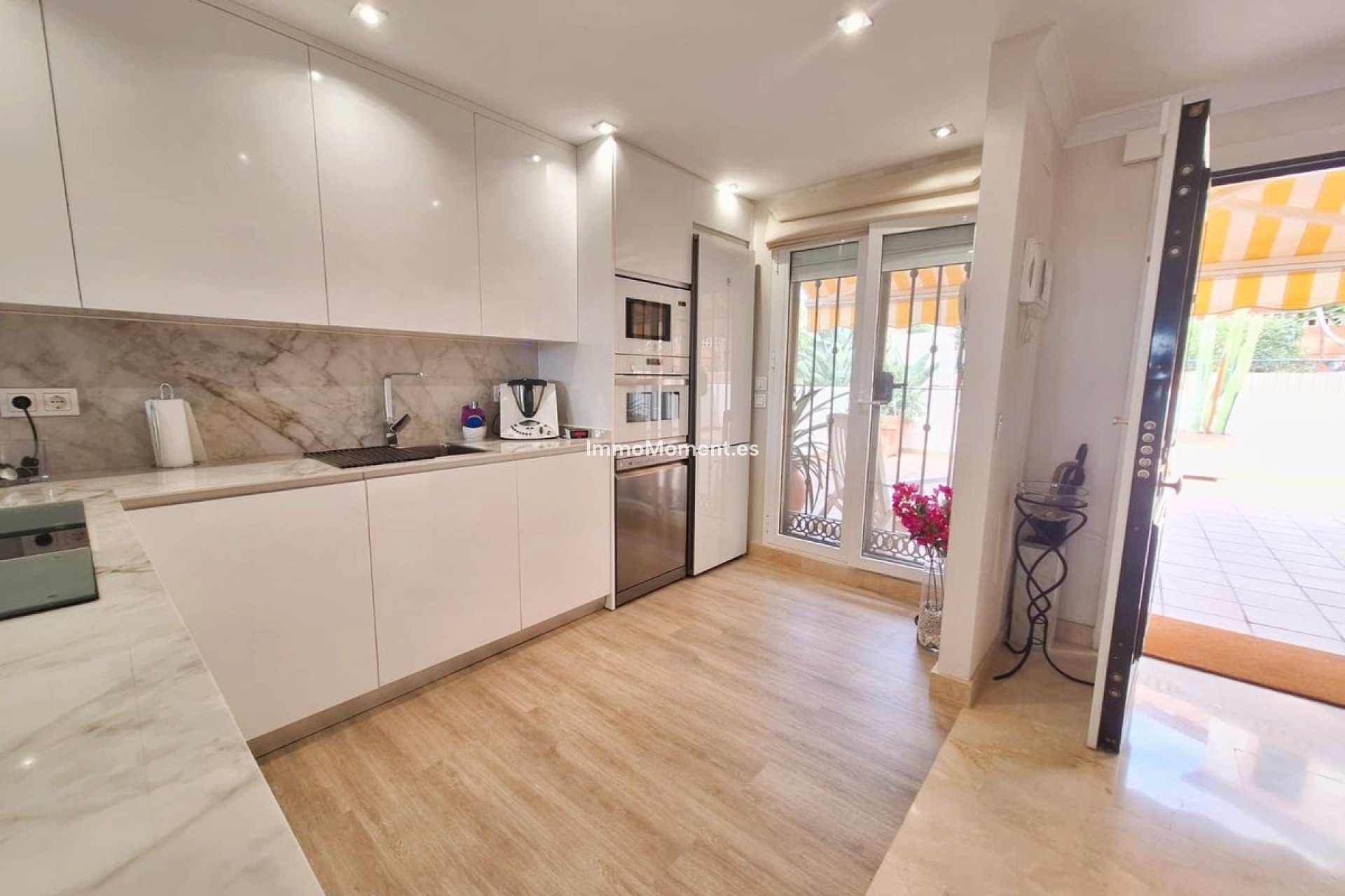 Wiederverkauf - Wohnung - Marbella - Elviria