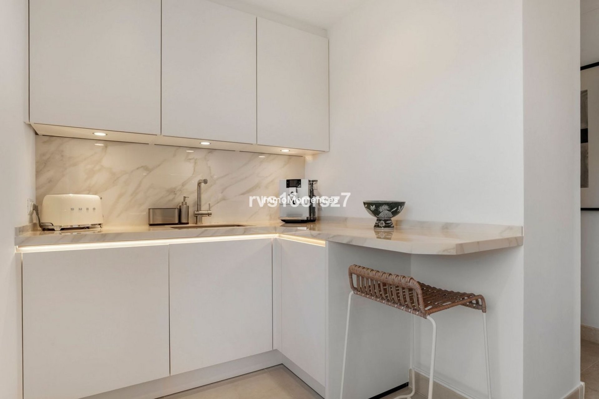 Wiederverkauf - Wohnung - Marbella - Elviria