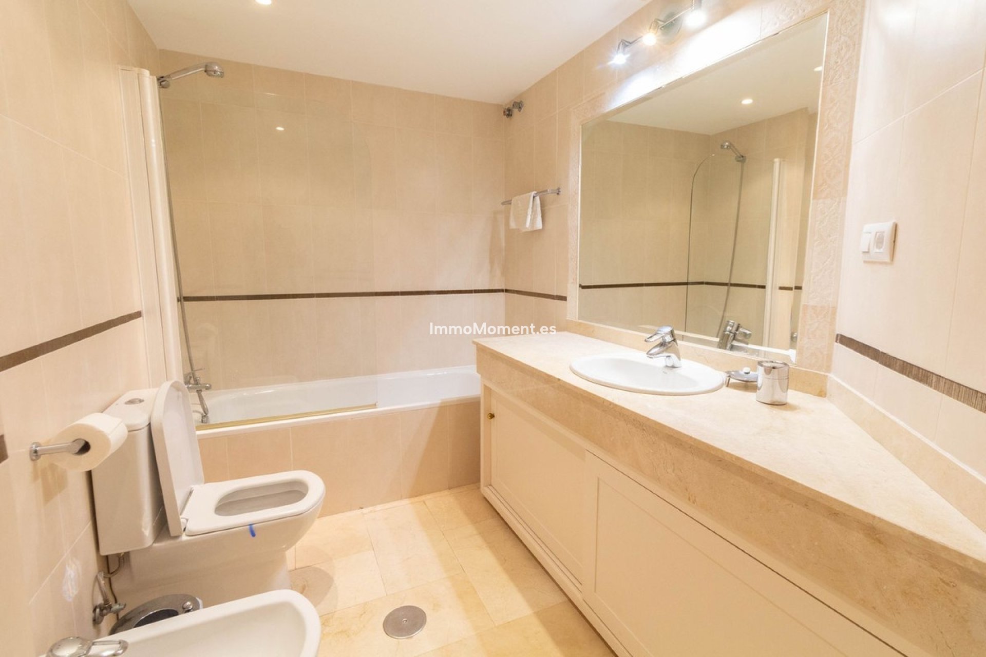 Wiederverkauf - Wohnung - Marbella - Elviria