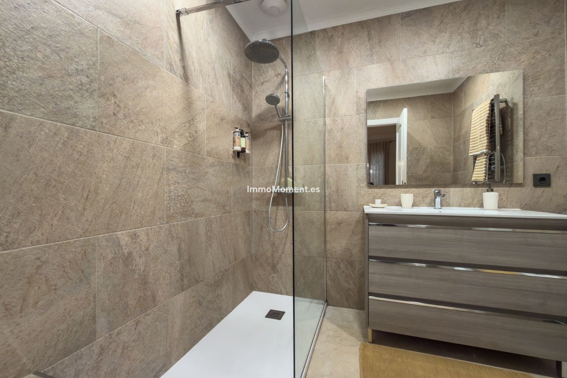 Wiederverkauf - Wohnung - Marbella - Elviria