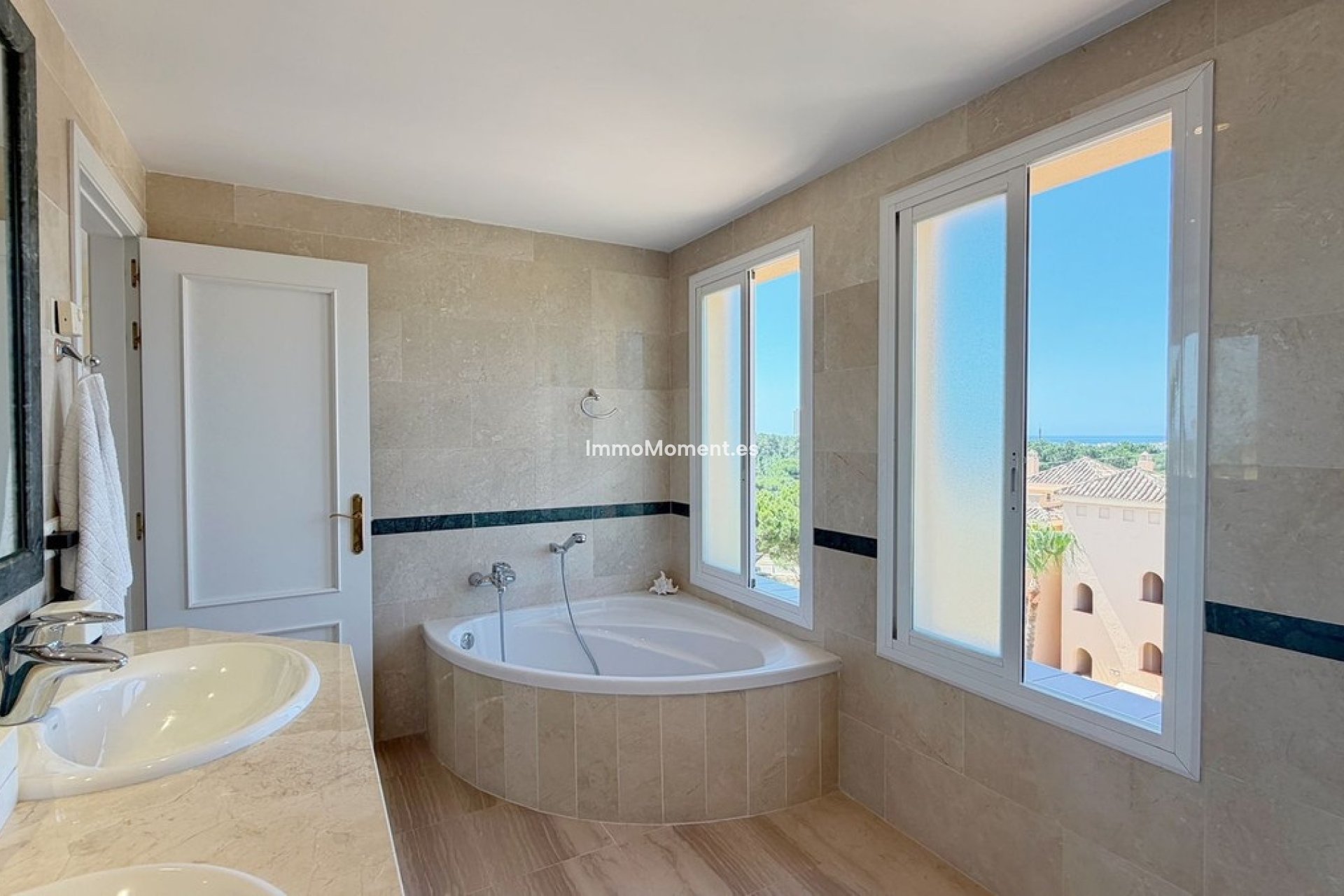 Wiederverkauf - Wohnung - Marbella - Elviria