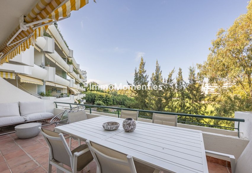 Wiederverkauf - Wohnung - Marbella - Guadalmina Alta