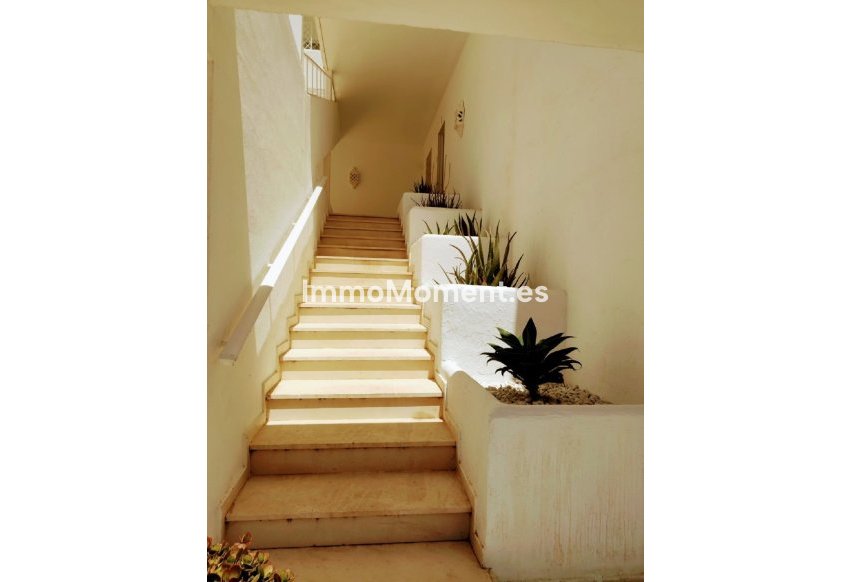 Wiederverkauf - Wohnung - Marbella - Guadalmina Alta