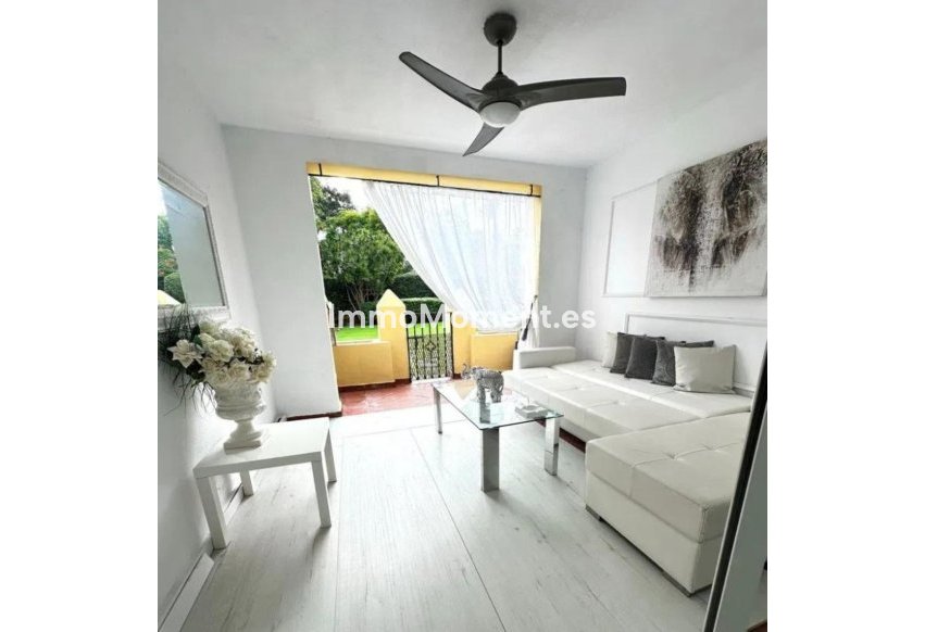 Wiederverkauf - Wohnung - Marbella - Guadalmina Alta