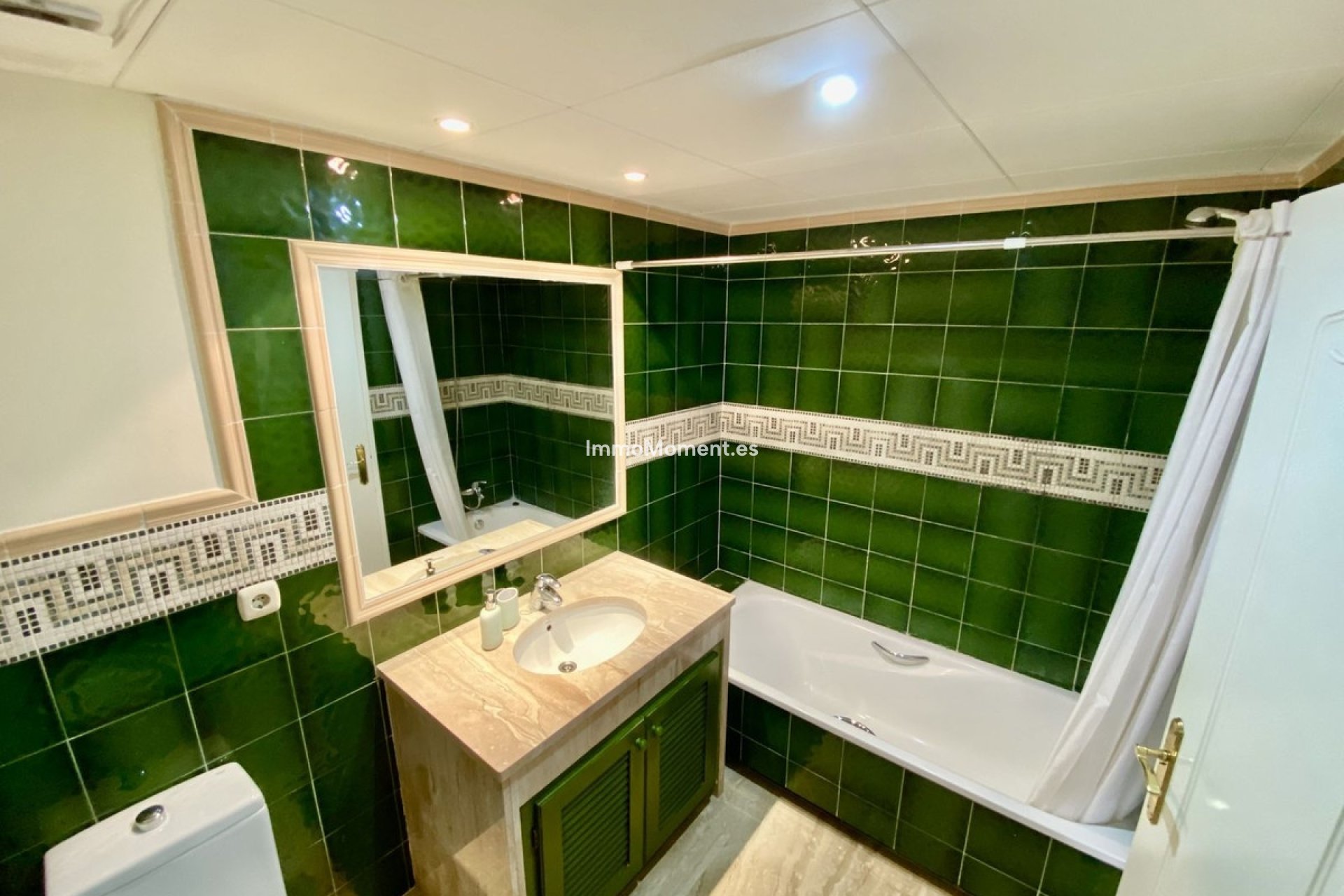 Wiederverkauf - Wohnung - Marbella - Guadalmina Baja