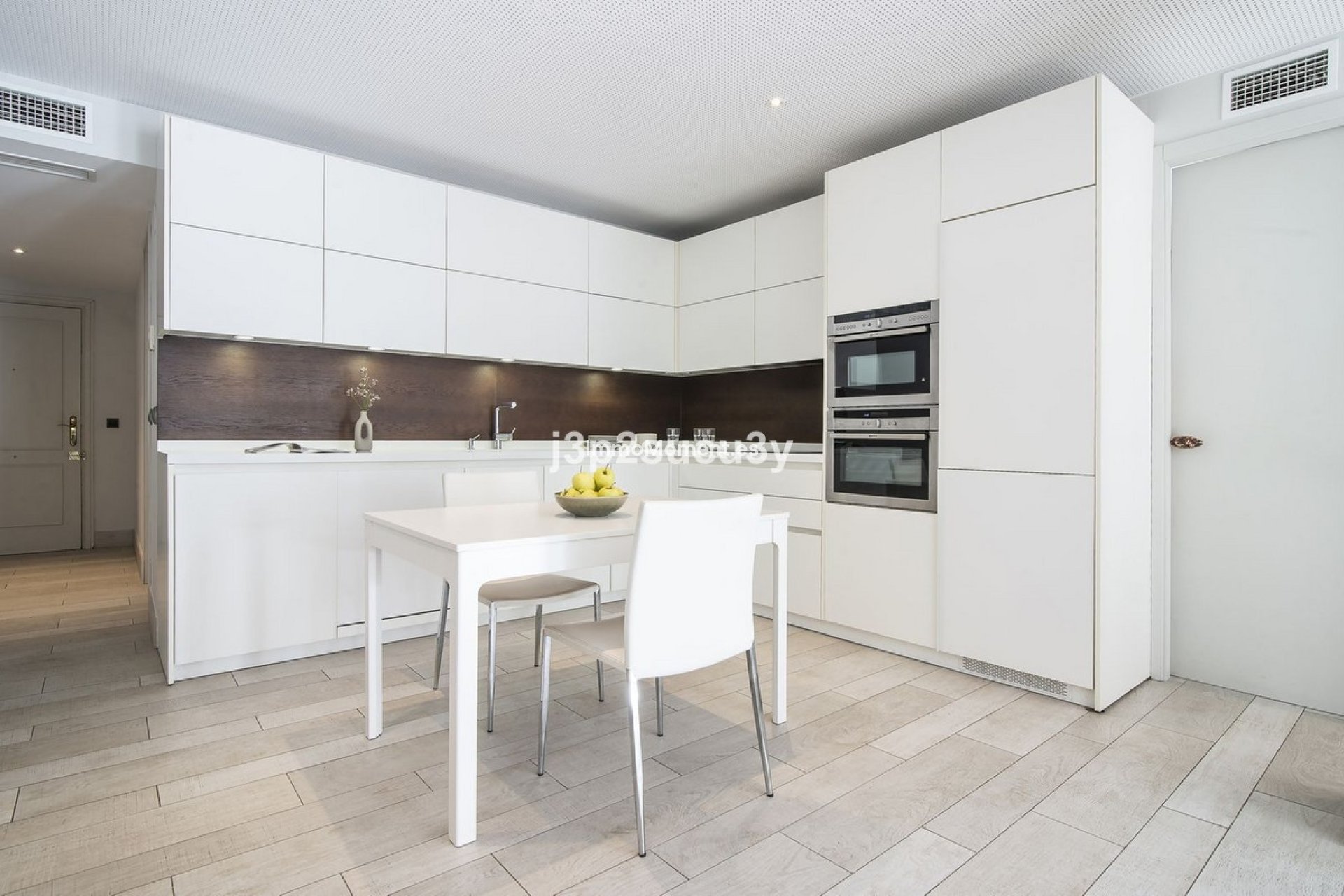 Wiederverkauf - Wohnung - Marbella - Guadalmina Baja