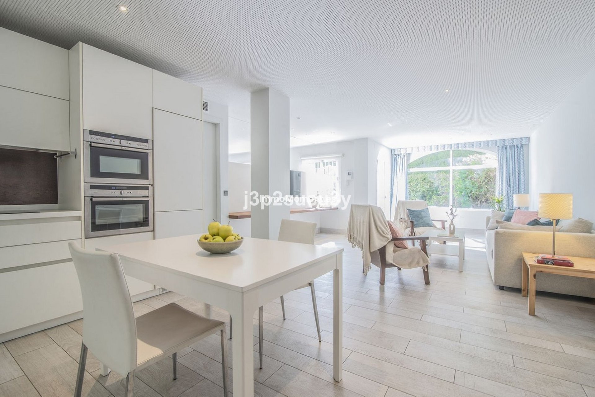 Wiederverkauf - Wohnung - Marbella - Guadalmina Baja