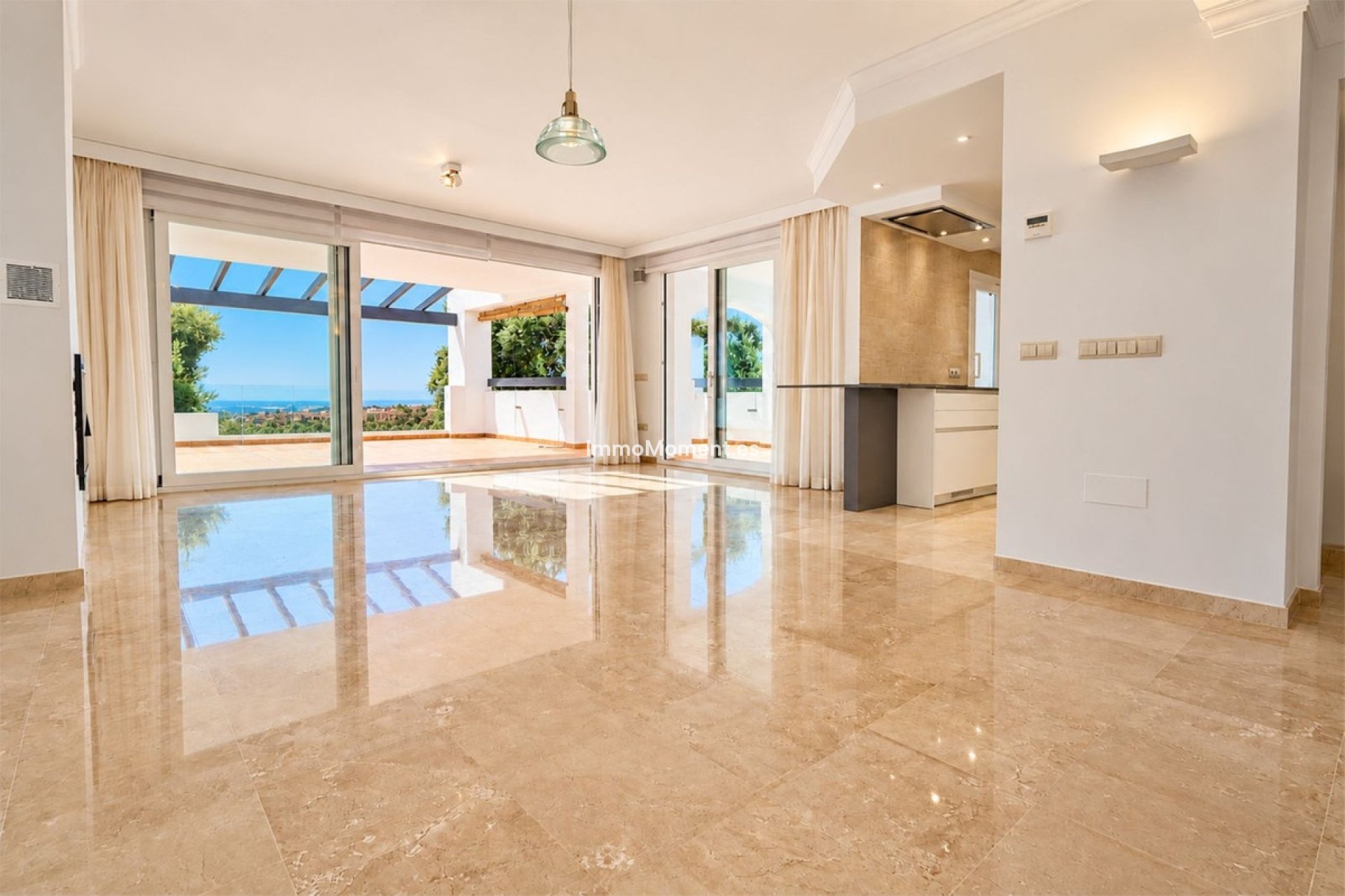 Wiederverkauf - Wohnung - Marbella - La Mairena