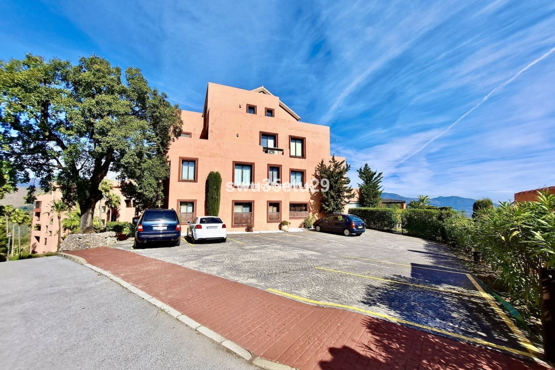 Wiederverkauf - Wohnung - Marbella - La Mairena