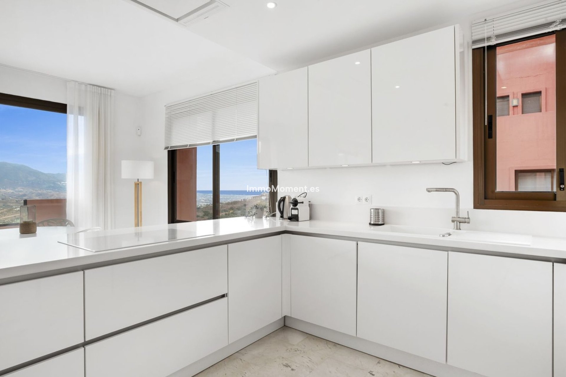 Wiederverkauf - Wohnung - Marbella - La Mairena