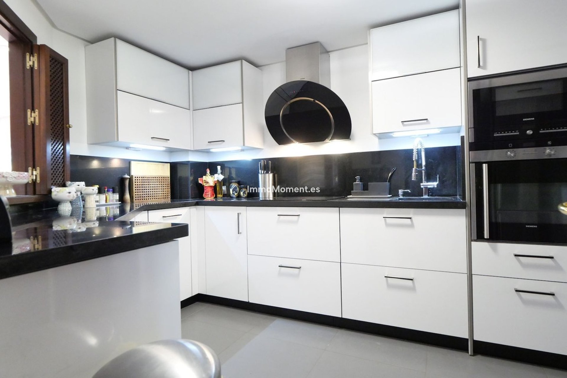 Wiederverkauf - Wohnung - Marbella - La Mairena