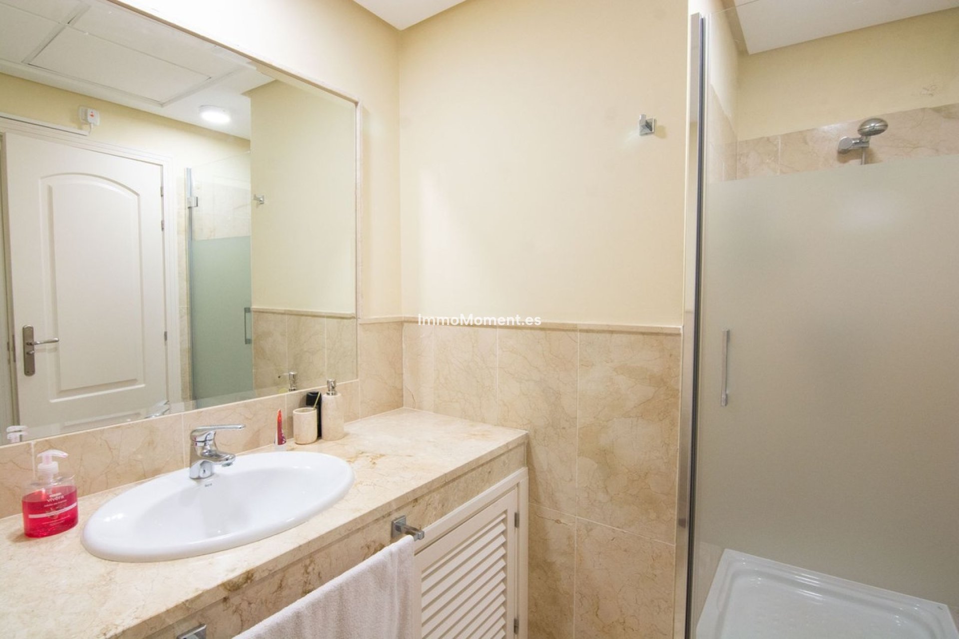 Wiederverkauf - Wohnung - Marbella - La Mairena