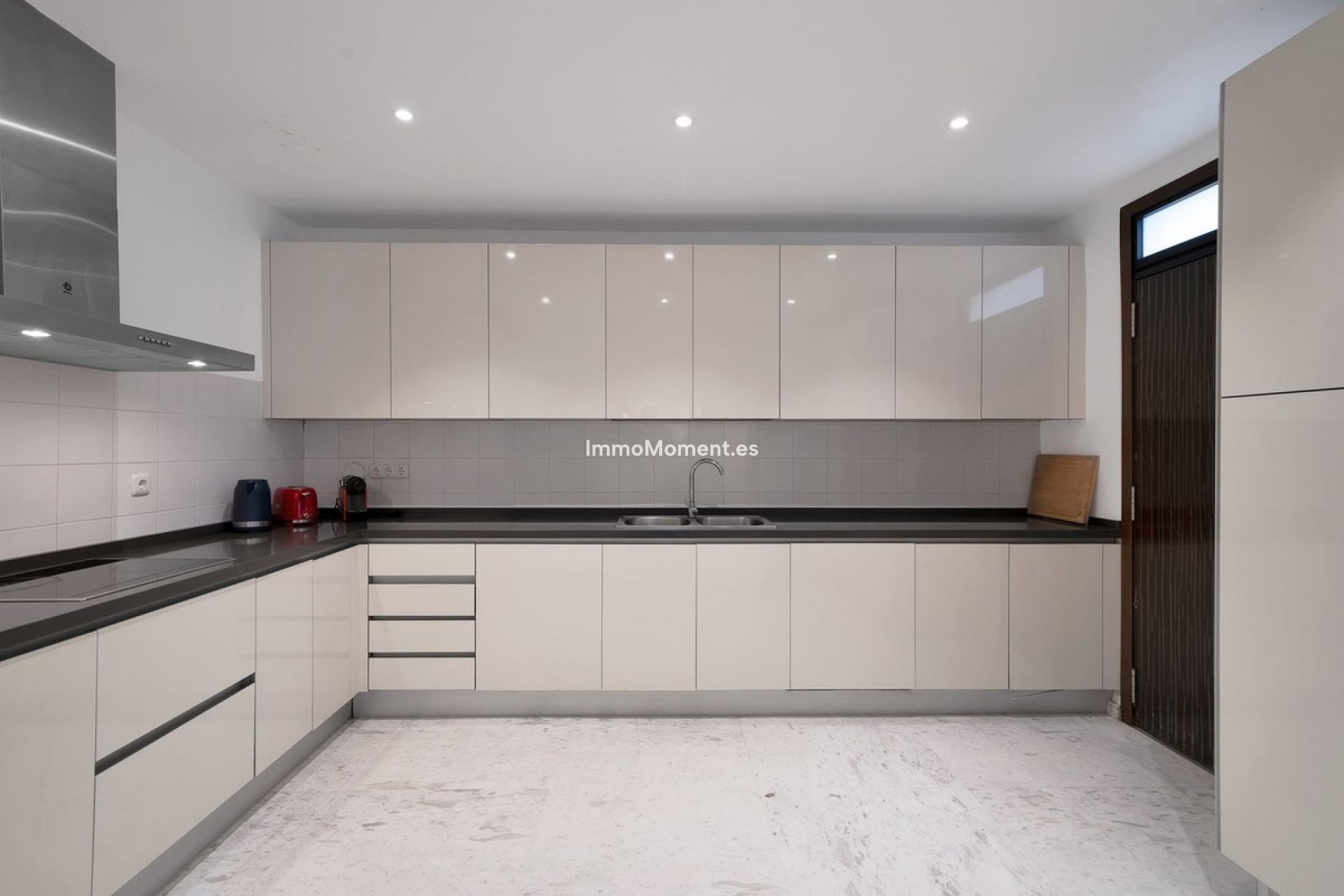 Wiederverkauf - Wohnung - Marbella - La Mairena