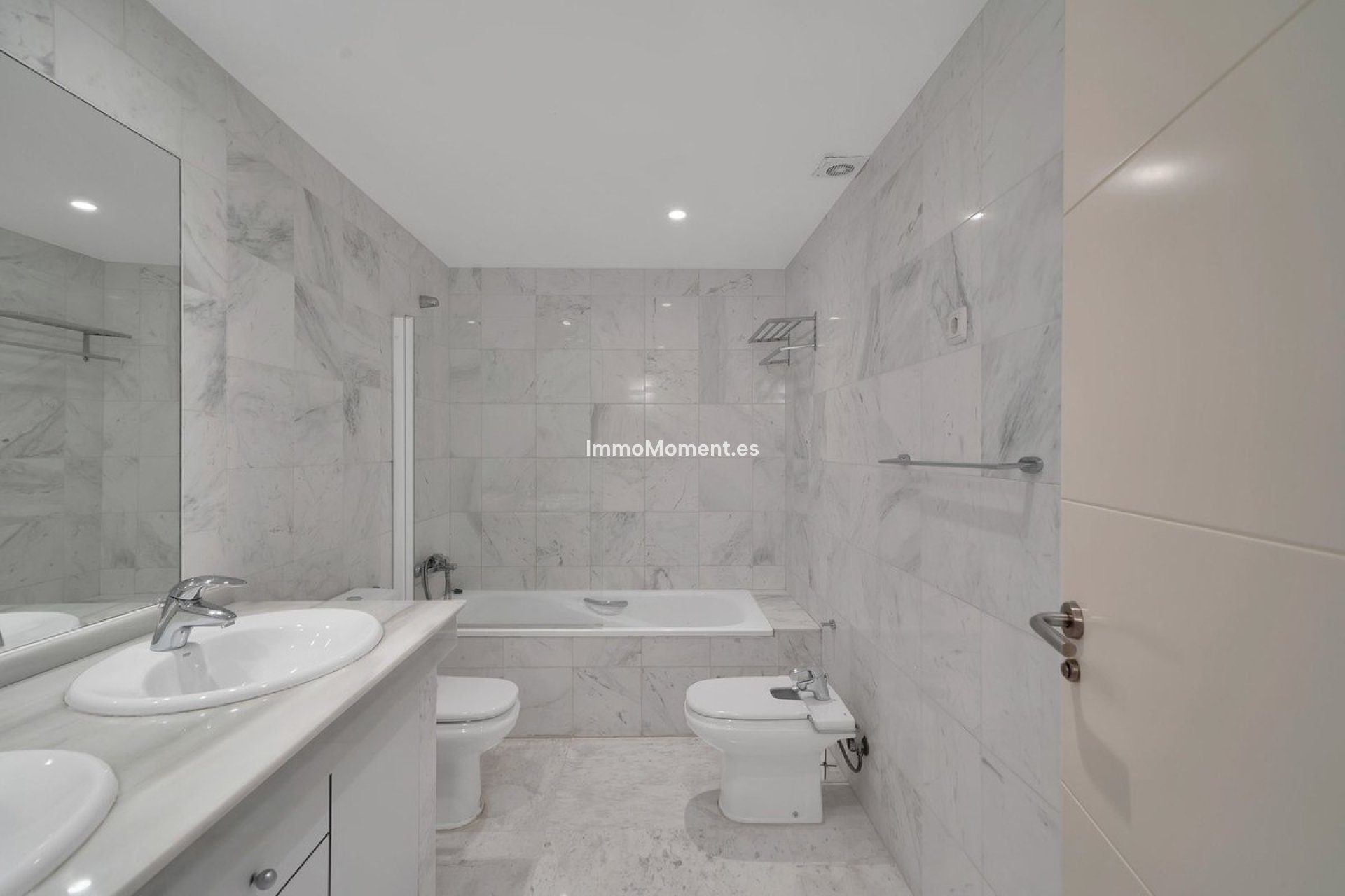 Wiederverkauf - Wohnung - Marbella - La Mairena
